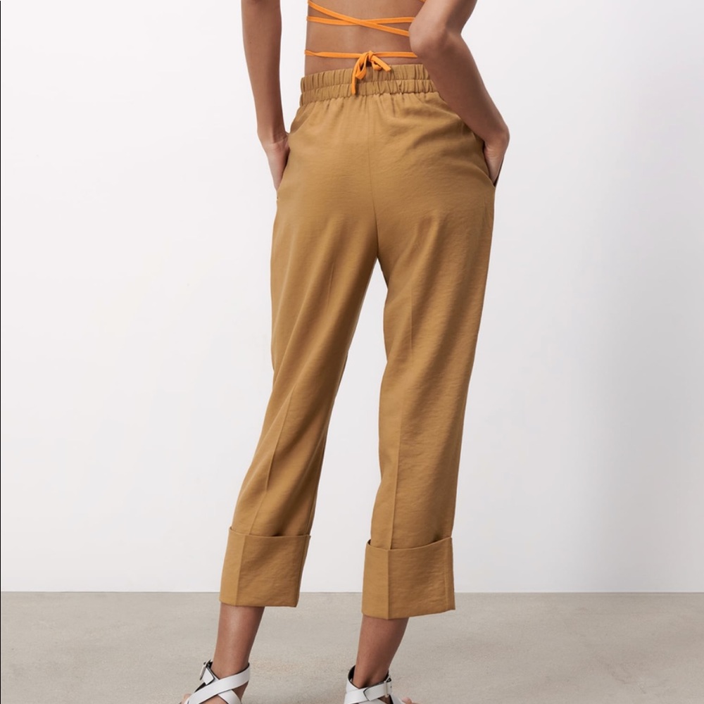 NWT Zara trousers with turn-up hems camel - Picture 2 of 6